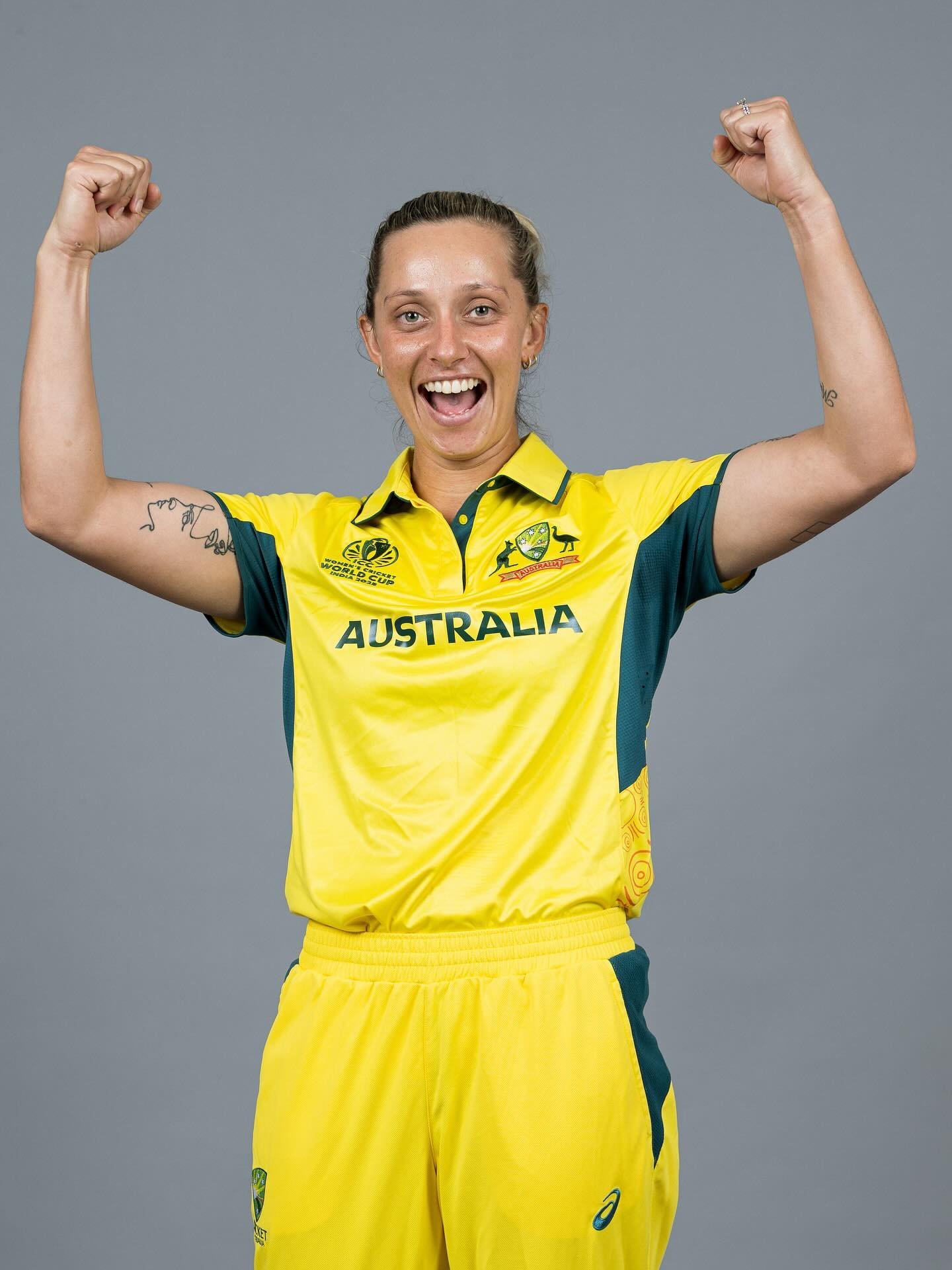 Ashleigh Gardner stats