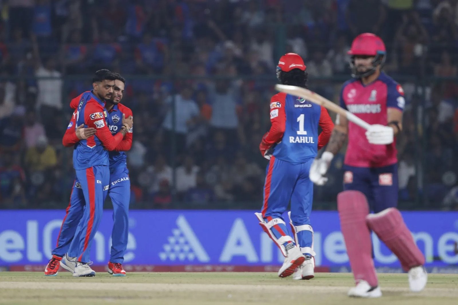 delhi capitals vs gujarat titans match scorecard