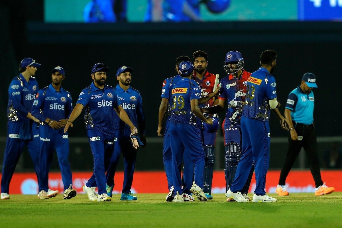 मुंबई इंडियन्स वि दिल्ली कॅपिटल्स सामन्याचे स्कोअरकार्ड